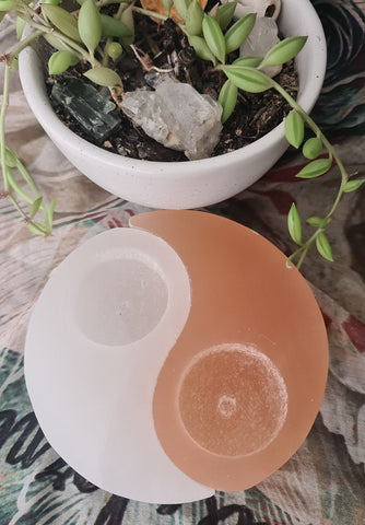 Selenite Yin Yang Tealight Holder